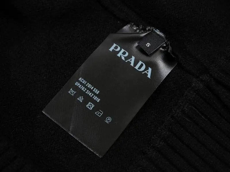 Prada S-XL tltx03 (16)